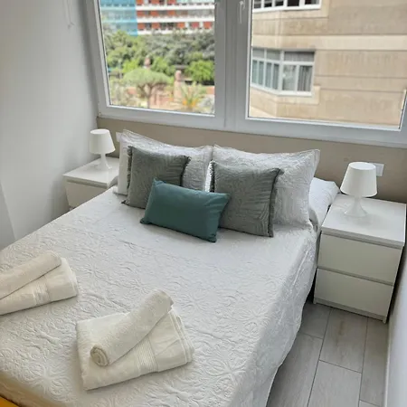 Vistas Plaza Espana Centro Ciudad Palmas * Las Palmas de Gran Canaria